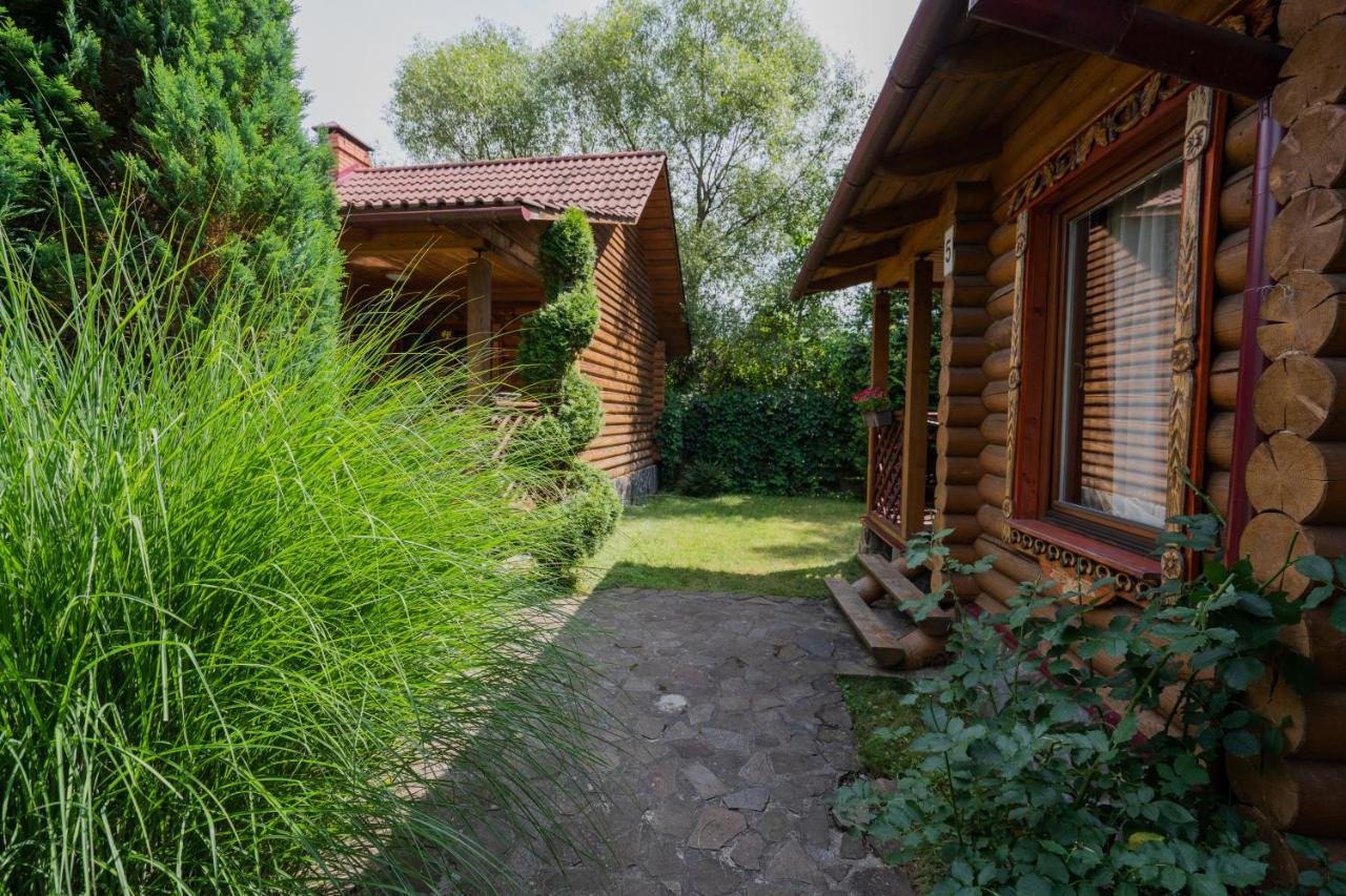 Villa Garden Hotel Солочин Екстериор снимка